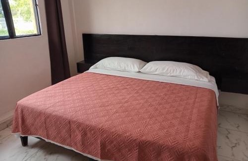 Jimenez Maison | La Terraza-Habitacion 4