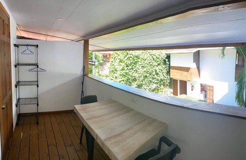 Playa Matapalo Maison | LaThoé - Chambre pour voyageur solo entre plage et jungle