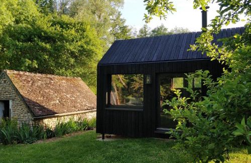 Sceaux-du-Gatinais Chalet De Ski | La Tiny House de La Rivière
