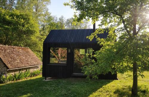 Sceaux-du-Gatinais Chalet De Ski | La Tiny House de La Rivière