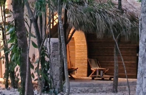 Yucatan Peninsula Cabine | La Torre Santuario