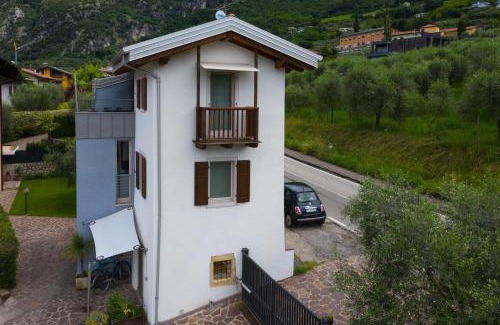 Bolognano-Vignole Maison | La Torretta, Casa indipendente con parcheggio in zona tranquilla ad Arco