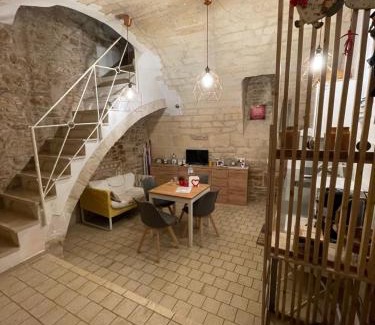 Bisceglie Maison | La Torretta di Gigi - soggiorno in torre medievale