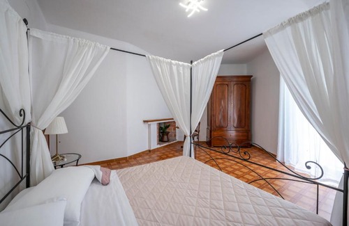 Monteroduni Maison | La torretta sul cortile