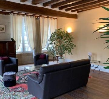 Avallon Appartement | La tour de Jade
