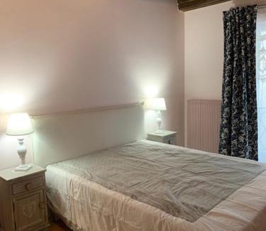 Avallon Appartement | La tour de Jade
