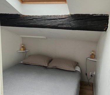 Grezieu-la-Varenne Appartement | La Tour Ronde