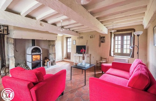 Thiers Maison | La Tour - THIERS - Gîte
