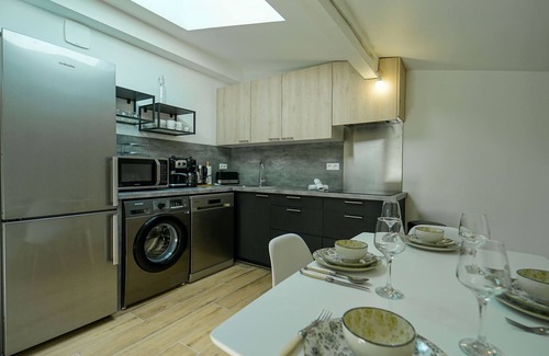 Cessenaz Appartement | La Tournette, superb quiet apartment 300 meters from the lake