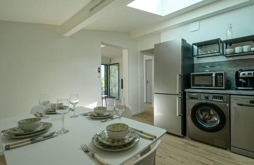 Cessenaz Appartement | La Tournette, superb quiet apartment 300 meters from the lake
