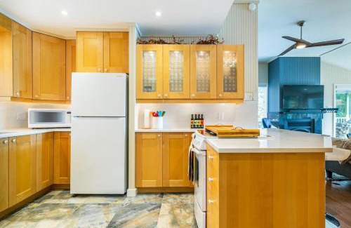 Eastman Chalet De Ski | La Tranquilla - calm & comfort