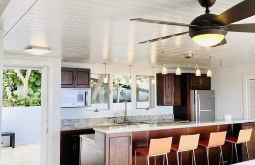Estate La Vallee Maison | La Vallee View Villa 7 bed/6 bath or 5 bed/4 bath