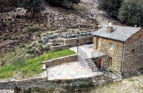 Saint-Martin-de-Lansuscle Maison | La Vigne - SAINT MARTIN DE LANSUSCLE