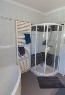 Saint-Julien-sur-Sarthe Maison | La Vie en Bleue en Pays Melois