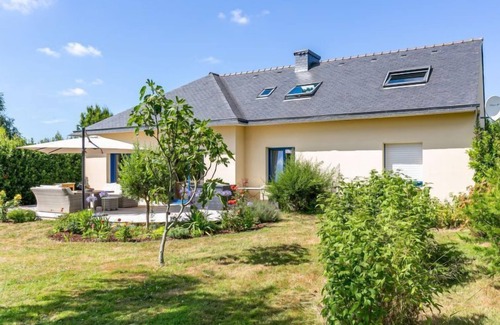 Lanhouarneau Maison | Maison La Vie en Rose à Plounevez Lochrist - 6 personnes, 3 chambres