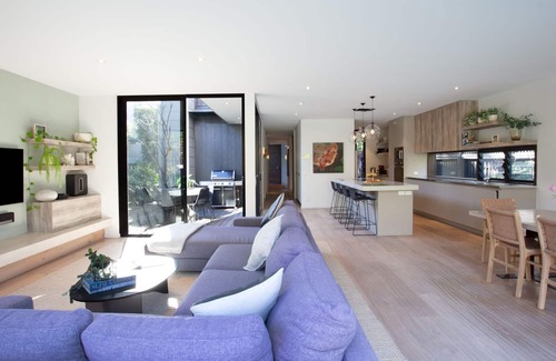 Rose Bay Maison | La vie en Rose, Rose Bay IH