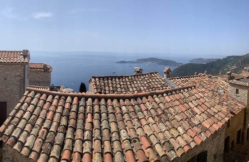 Old Town Maison | La Vigie - Maisonnette dans le Village Médiéval d'Eze Village