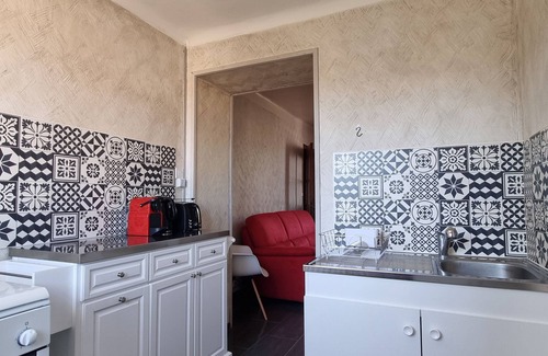Vergeze Appartement | La Vigneronne - Peaceful apartment in the heart of a 19th-century house