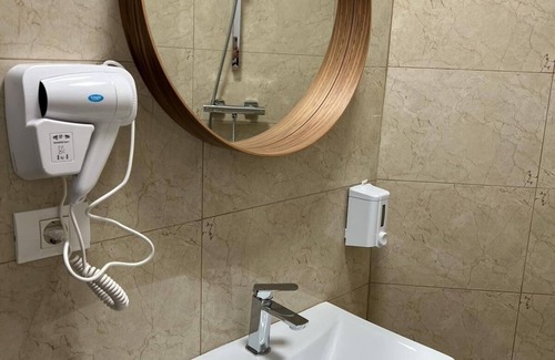 Gara de Nord Hôtel | La Vila Maria