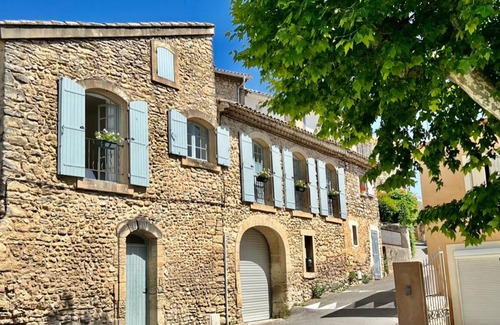 Lagnes Maison | La Villa 1777