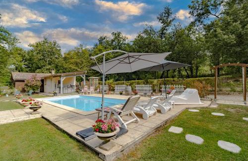 Pomport Maison | La Villa du Mas des Chenes
