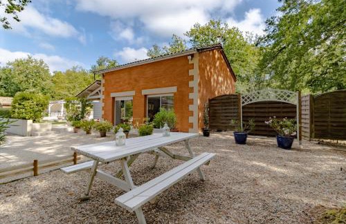 Pomport Maison | La Villa du Mas des Chenes