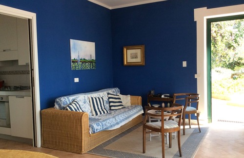 Moneglia Appartement | Bel appartement avec terrasse panoramique avec piscine à usage exclusif