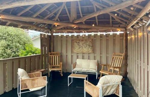 Lahontan Maison | La villa Jeanne- Charmante maison avec très belle terrasse couverte à 10 min du centre de Salies de Bearn