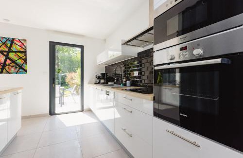 Orgeres Maison | La Villa Pop & Steel - maison avec 4 chambres