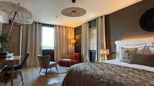 Fronsac Lit Et Petit-Déjeuner | La Villa Tonga - Chambres d'hôtes à Fronsac