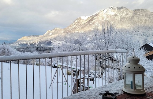 Vougy Appartement | La Vougerotte - Terrasse Vue Montagnes