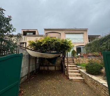 Bages Maison | la vue des étangs