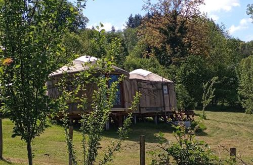 Planchez Autre | La yourte au pré du réu