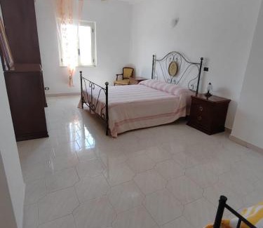Joppolo Appartement | La Zagara House