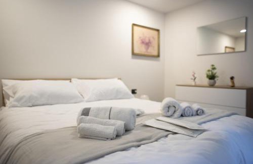 Pre Appartement | La Zecca Apartment a 2 passi dal Centro e dal Mare
