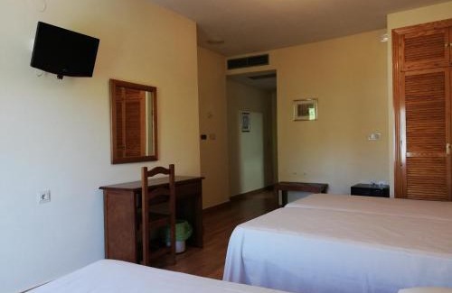 Pinos Genil Hôtel | Labella María