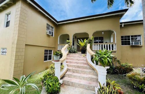Estate Ruby Maison | Labor of Love