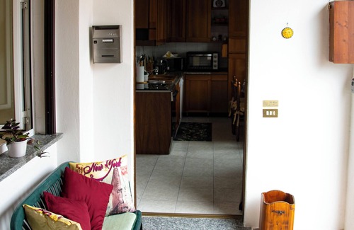Varano Borghi Appartement | LaCasaDeiNonni - Lakes&Relax