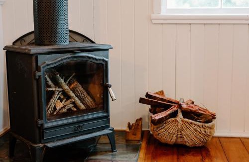 Laceys Creek Maison | Lacey's Creek Homestead