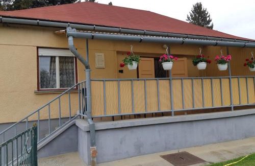 Igal Maison | Laciház