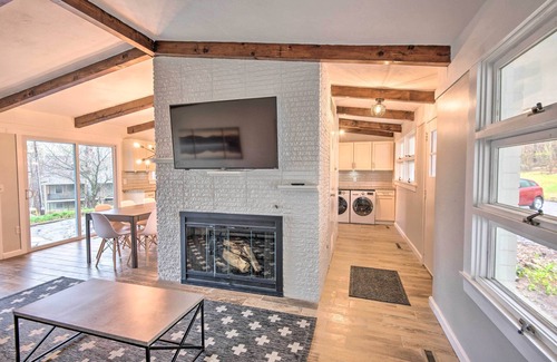 Weirs Beach Maison | Laconia Hideaway < 2 Miles to Lake Winnipesaukee!