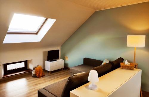 Cerfontaine Appartement | Lacs de l'eau d'heure Chez Oma