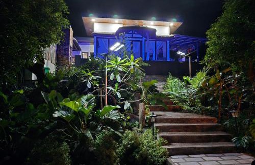 Anilao Maison | Lacus De Gracia