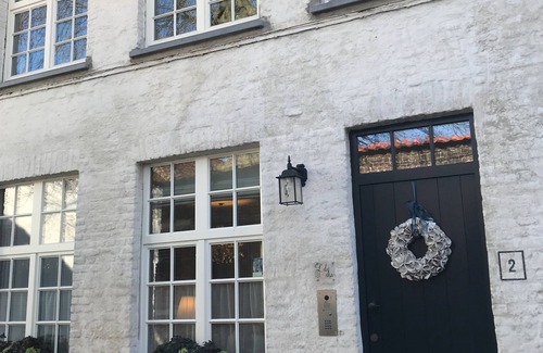 Historical Center Bruges Appartement | Lady Anna Charming Suite dans le centre de Bruges - Pure