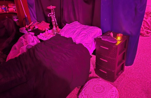 Tallman Station Balnéaire | LADY'S, CHAKRA, TANTRA RETREAT AND SPA