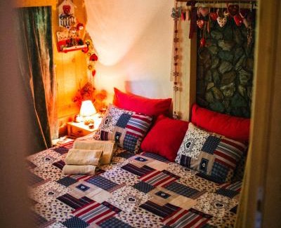 Banatski Karlovac Cabine | Ladybird Lodge