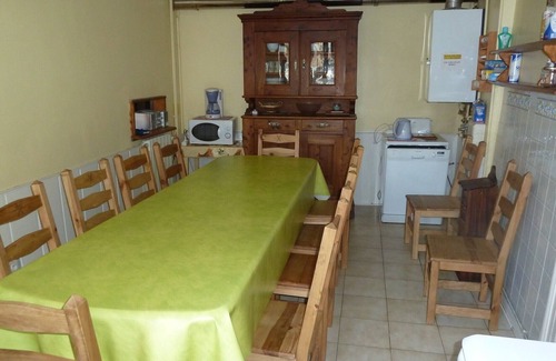 Poligny Maison | Gîte Laforest : maison mitoyenne dans corps de ferme rénové