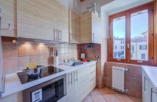 Arona Appartement | Lago Magico Pied Dans L' Eau