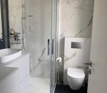 Ville Haute Appartement | Lago Welcome Palais Suite
