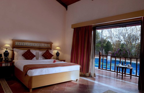 Bommaraspet Hôtel | Lagoon Bay at Leonia